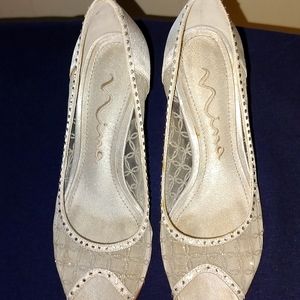 Nina beautifu silver heels